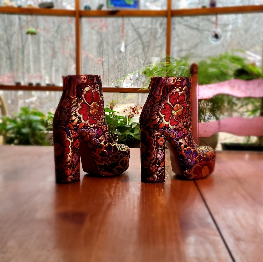 Floral Platform Metallic Brocade Ankle Boot 6.5 - Picture 5 of 11